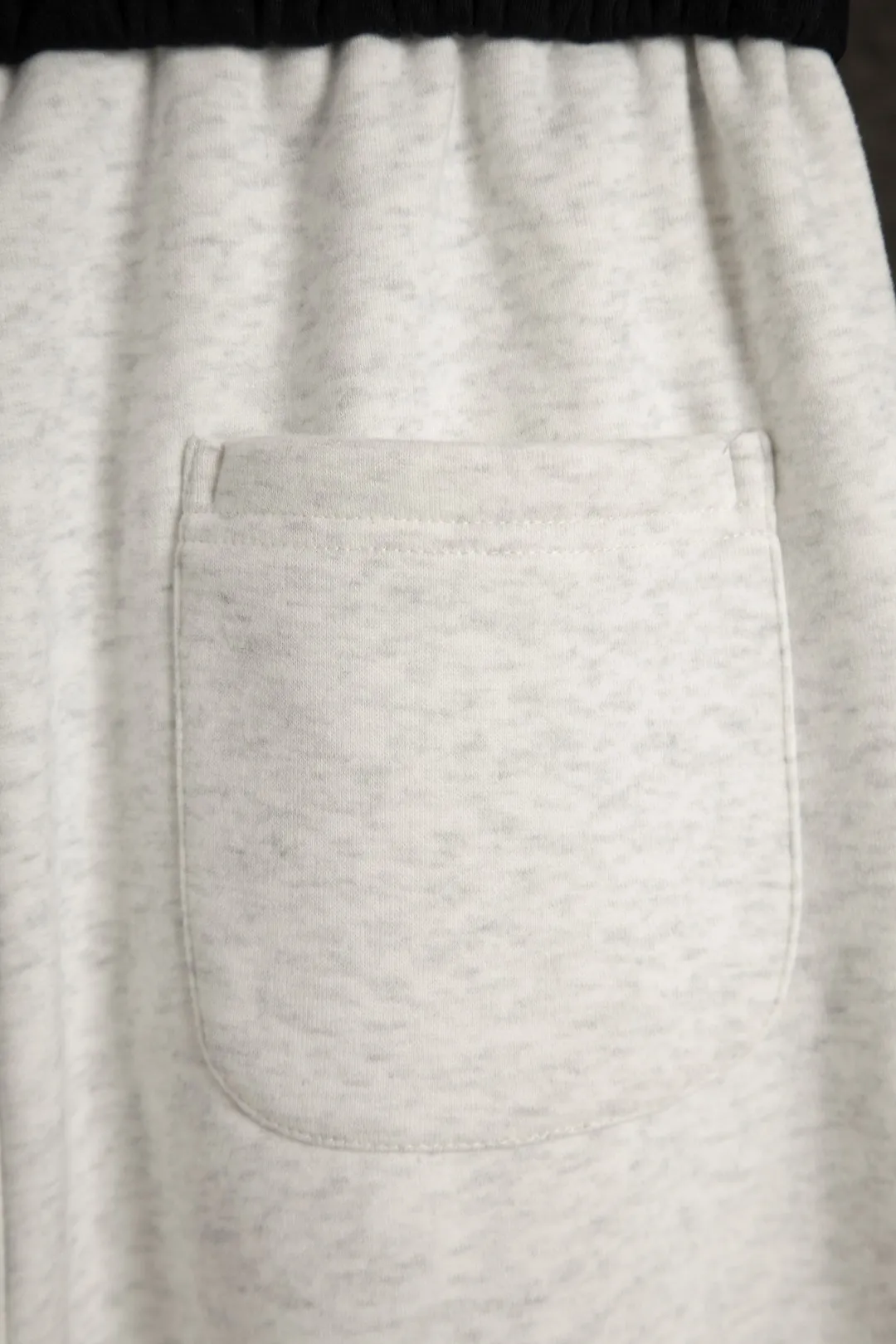 25130 #白 Gray real shot P230